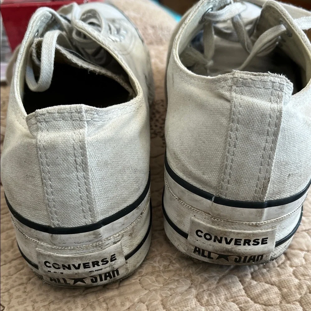 Converse White Low-Top Platform Sneakers Size 7.5 - Picture 4 of 9